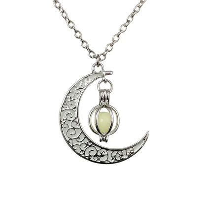Luminous Moon Pumpkin Pendant Necklace for Halloween