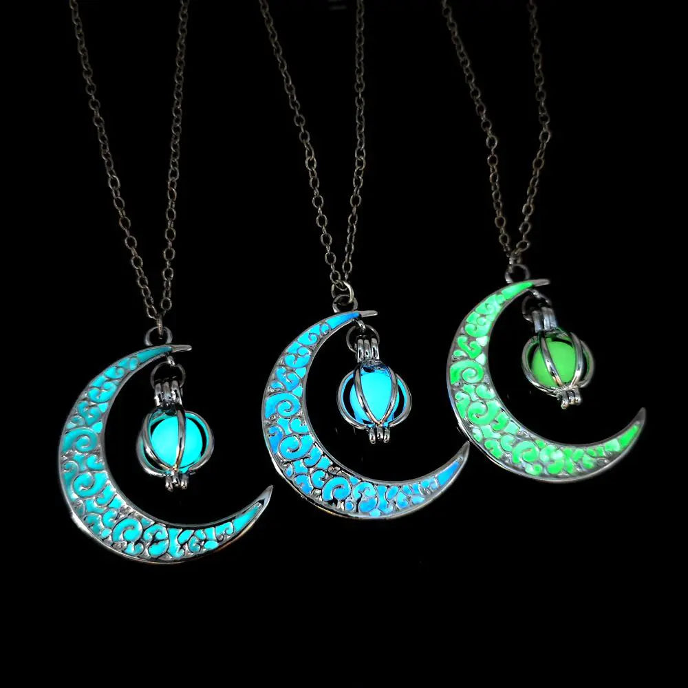 Luminous Moon Pumpkin Pendant Necklace for Halloween